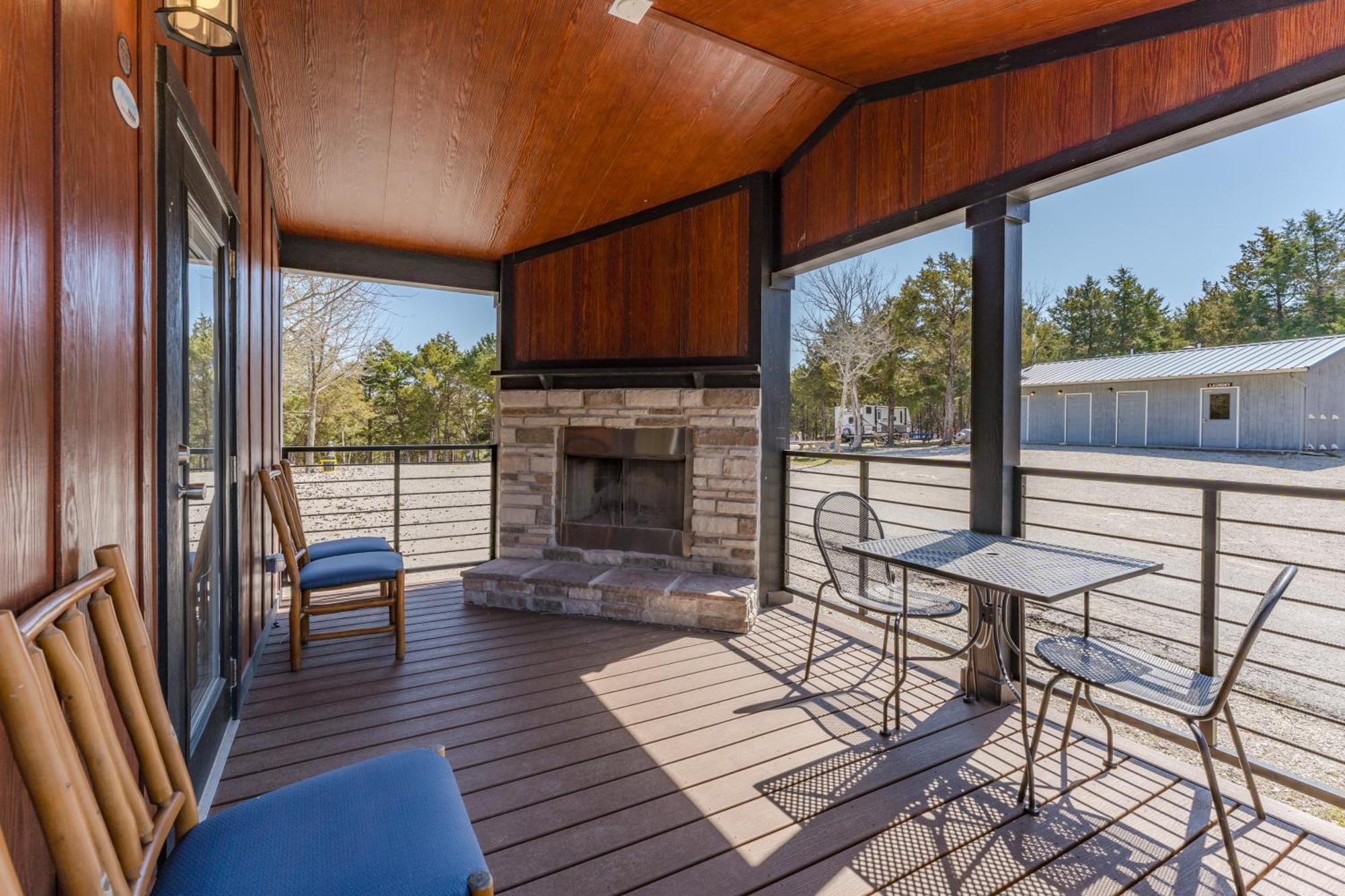 Indian Point Cabin 4 Near Sdc, Branson, Table Rock Lake 外观 照片