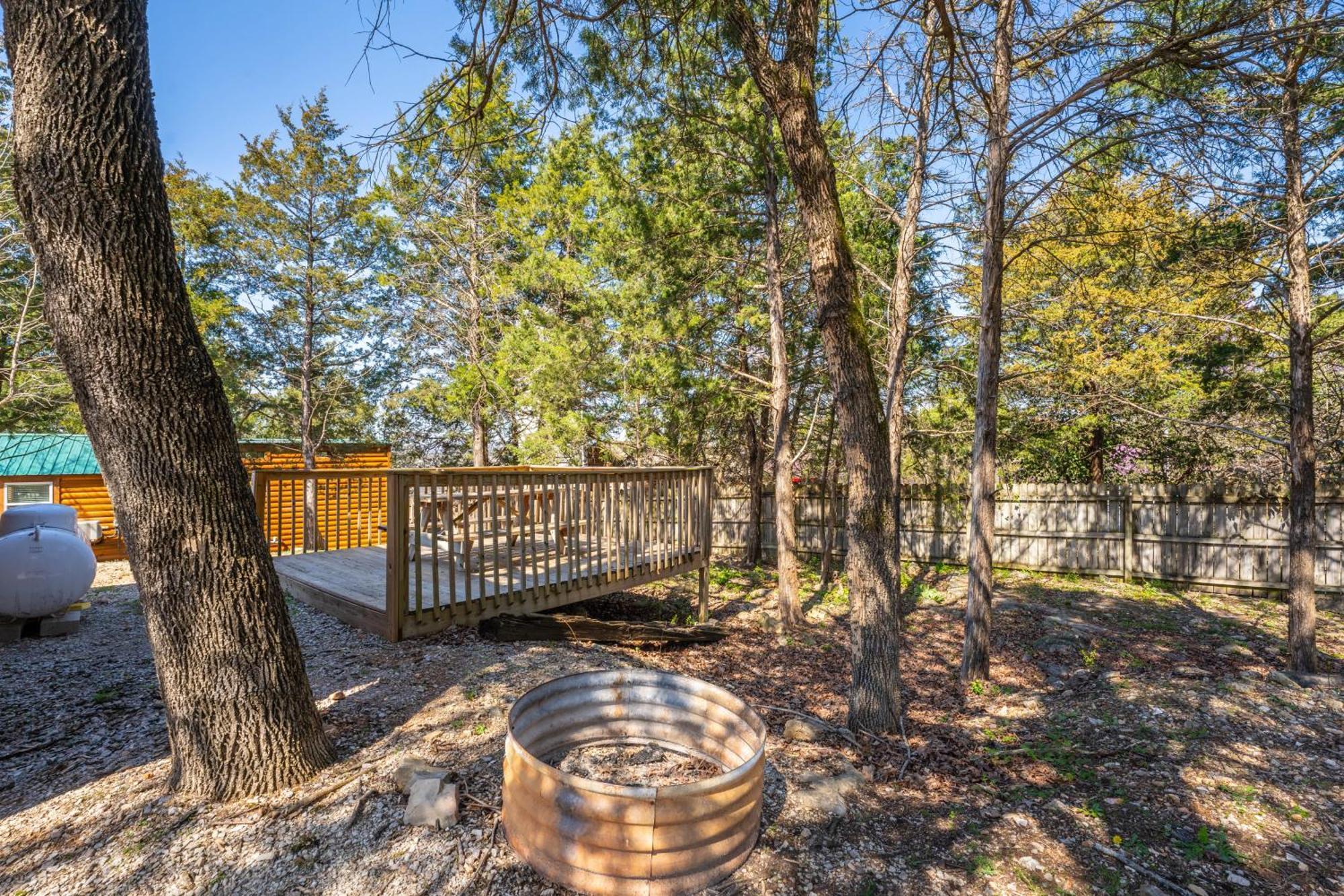Indian Point Cabin 4 Near Sdc, Branson, Table Rock Lake 外观 照片